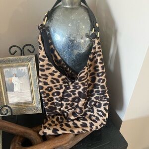 Leopard Print Women's Bag (NWOT)
